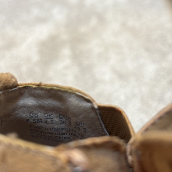 🌻3 for $10🌻 Carlos Santana tan Booties - Picture 10 of 10